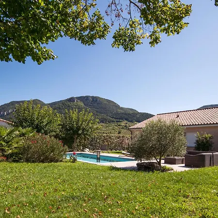 L'ecrin Du Clocher Maison Piscine Jardin Wifi Appartement