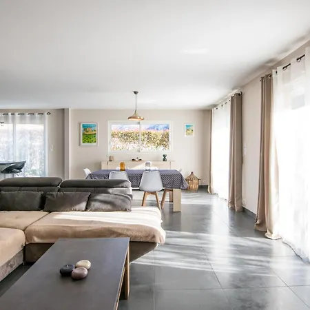 L'ecrin Du Clocher Maison Piscine Jardin Wifi Rivière-sur-Tarn