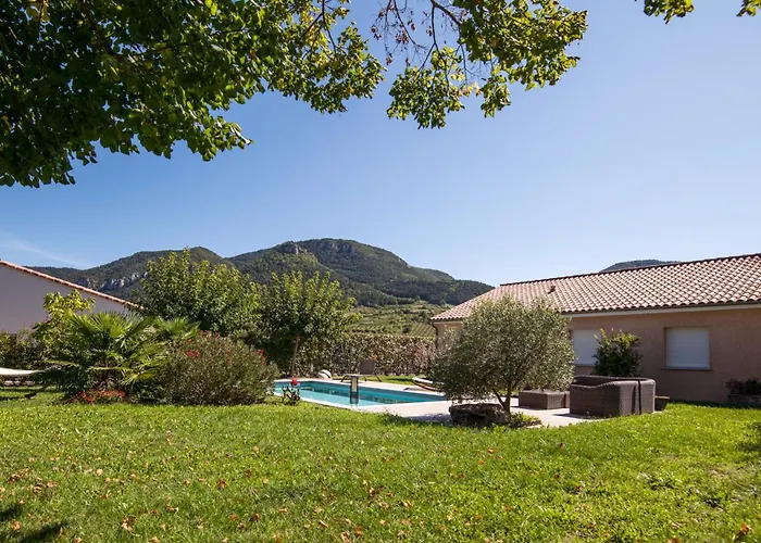 L'ecrin Du Clocher Maison Piscine Jardin Wifi Appartement