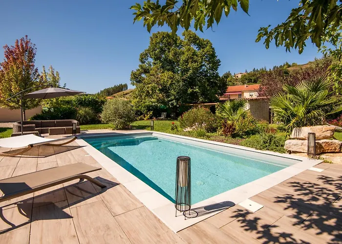 L'ecrin Du Clocher Maison Piscine Jardin Wifi Appartement