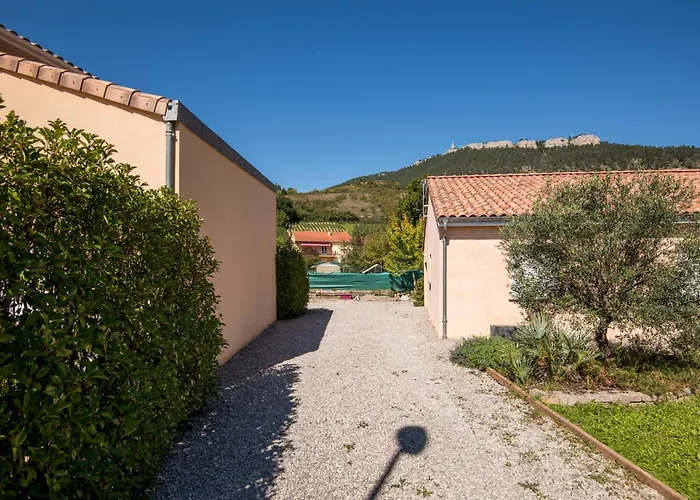 L'ecrin Du Clocher Maison Piscine Jardin Wifi
