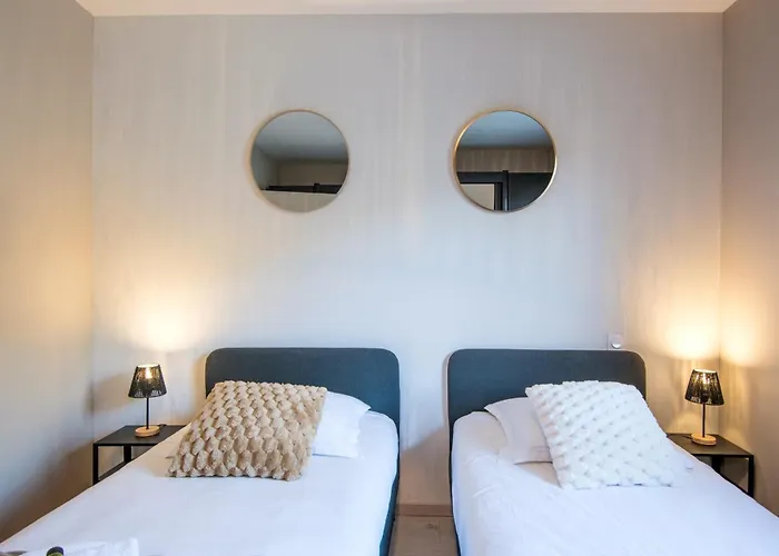 Appartement L'ecrin Du Clocher Maison Piscine Jardin Wifi